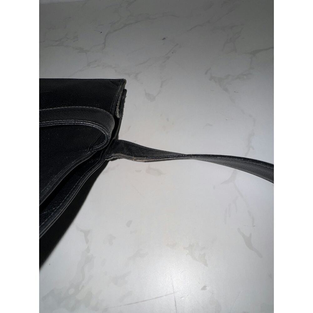 Chanel Caviar CC Tote - Good Condition - Picture 5 of 12